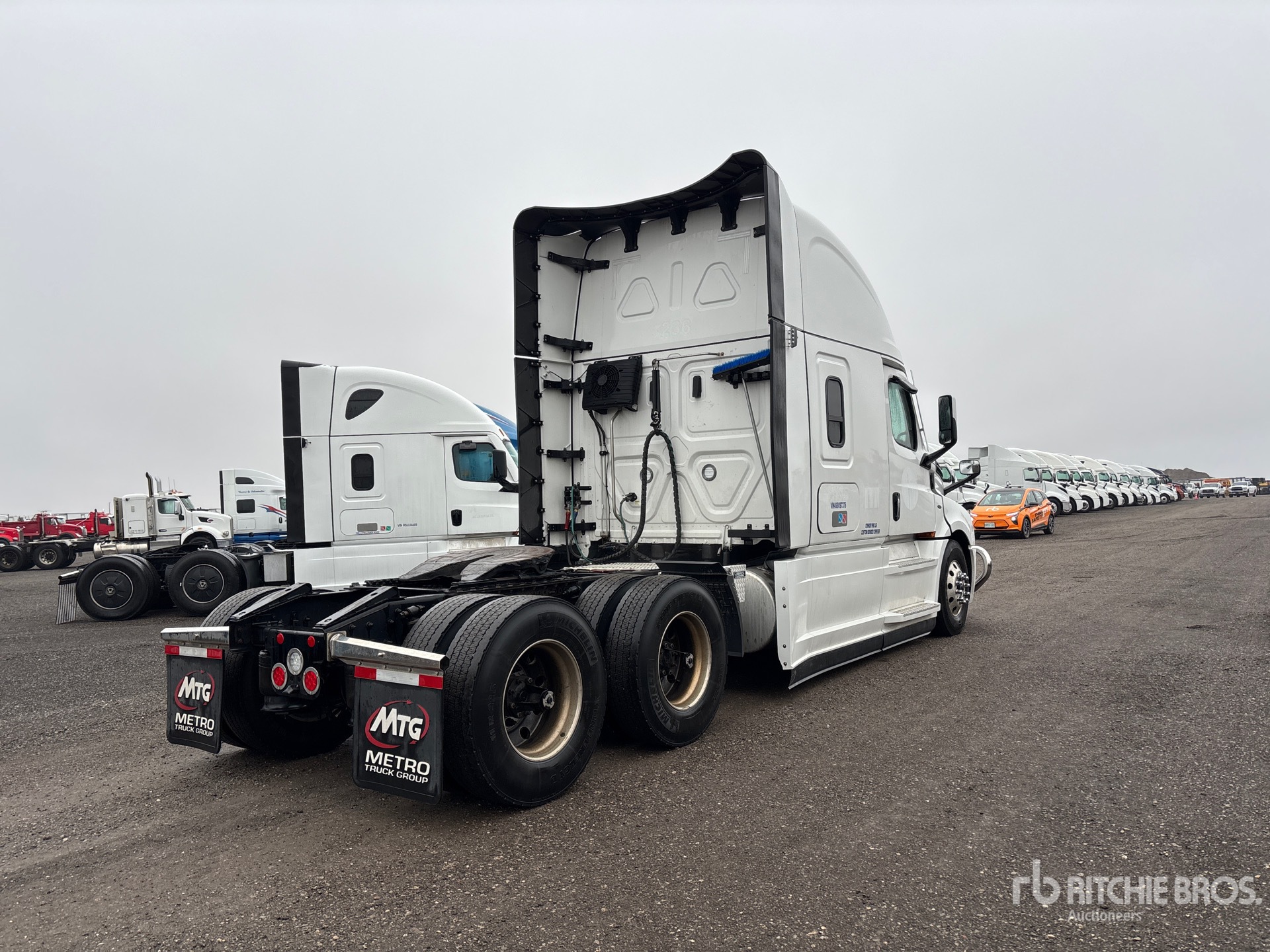 General Appearance with Imagen: esquina trasera derecha