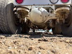 4 Underbody - Truck with 