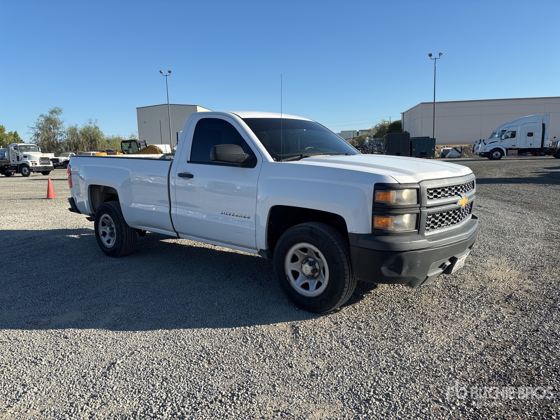 General Appearance with Picture, Right Front Corner