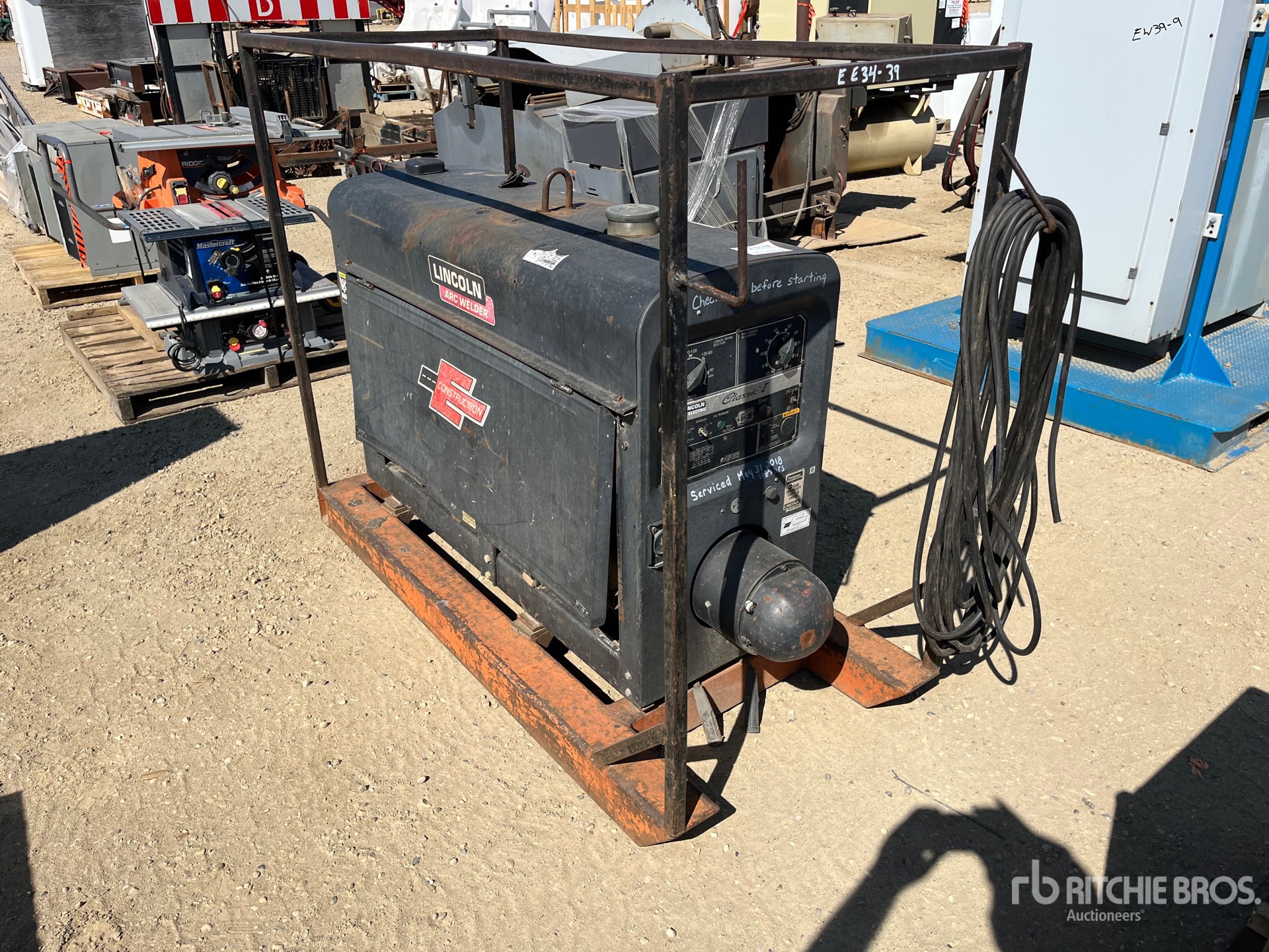General Appearance with Picture, Right Front Corner