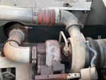 Engine with Système d'échappement