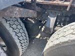4 Underbody - Truck with 