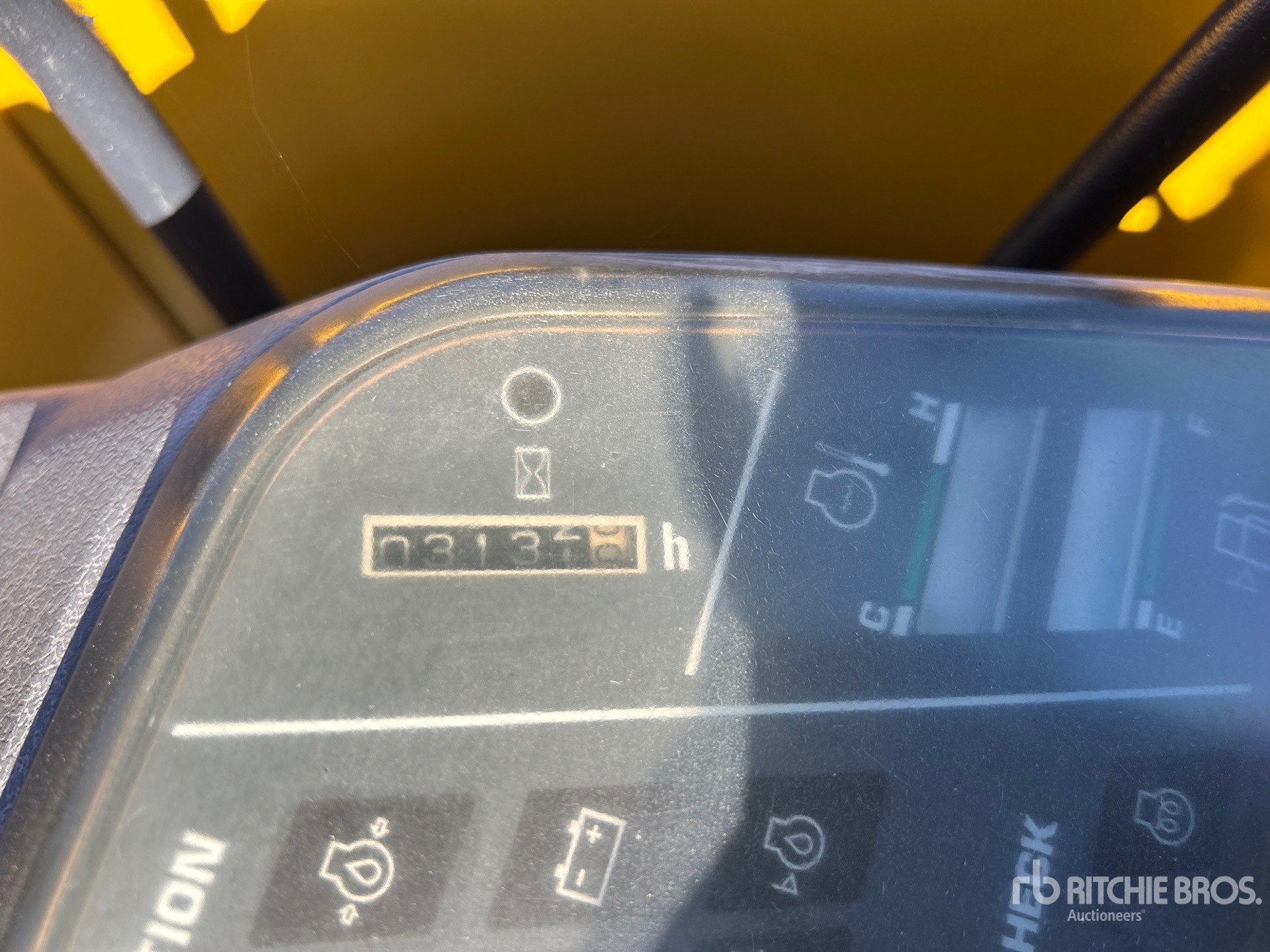 General Appearance with Hour Meter / Odometer