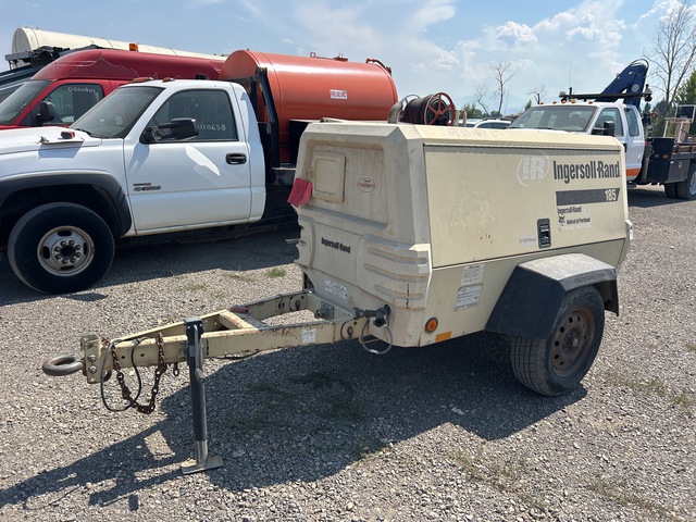 Ingersoll Rand P185WJD 185 cfm Mobile Air Compressor (Inoperable)