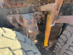 4 Underbody - Truck with 
