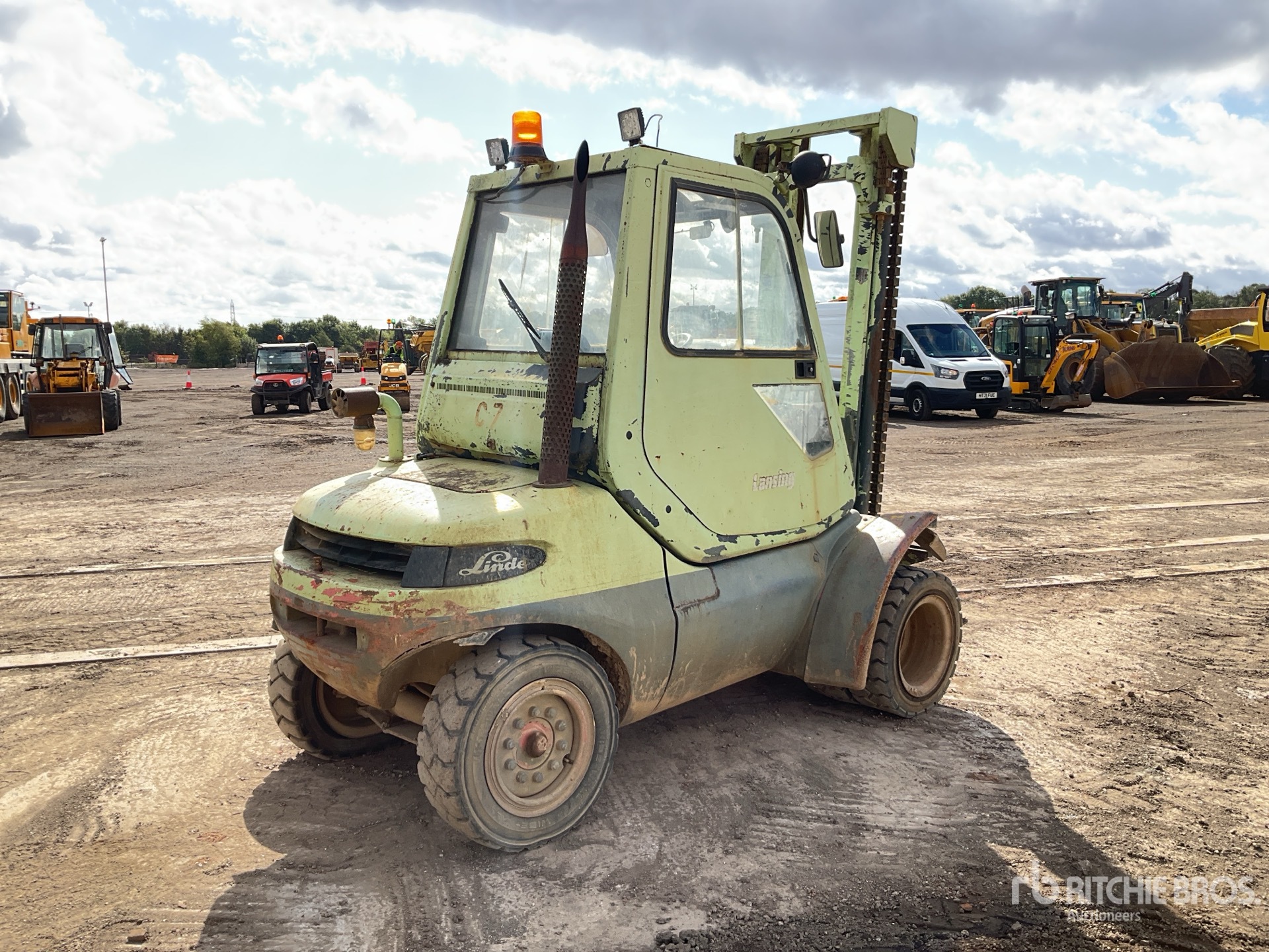 General Appearance with Picture, Right Rear Corner