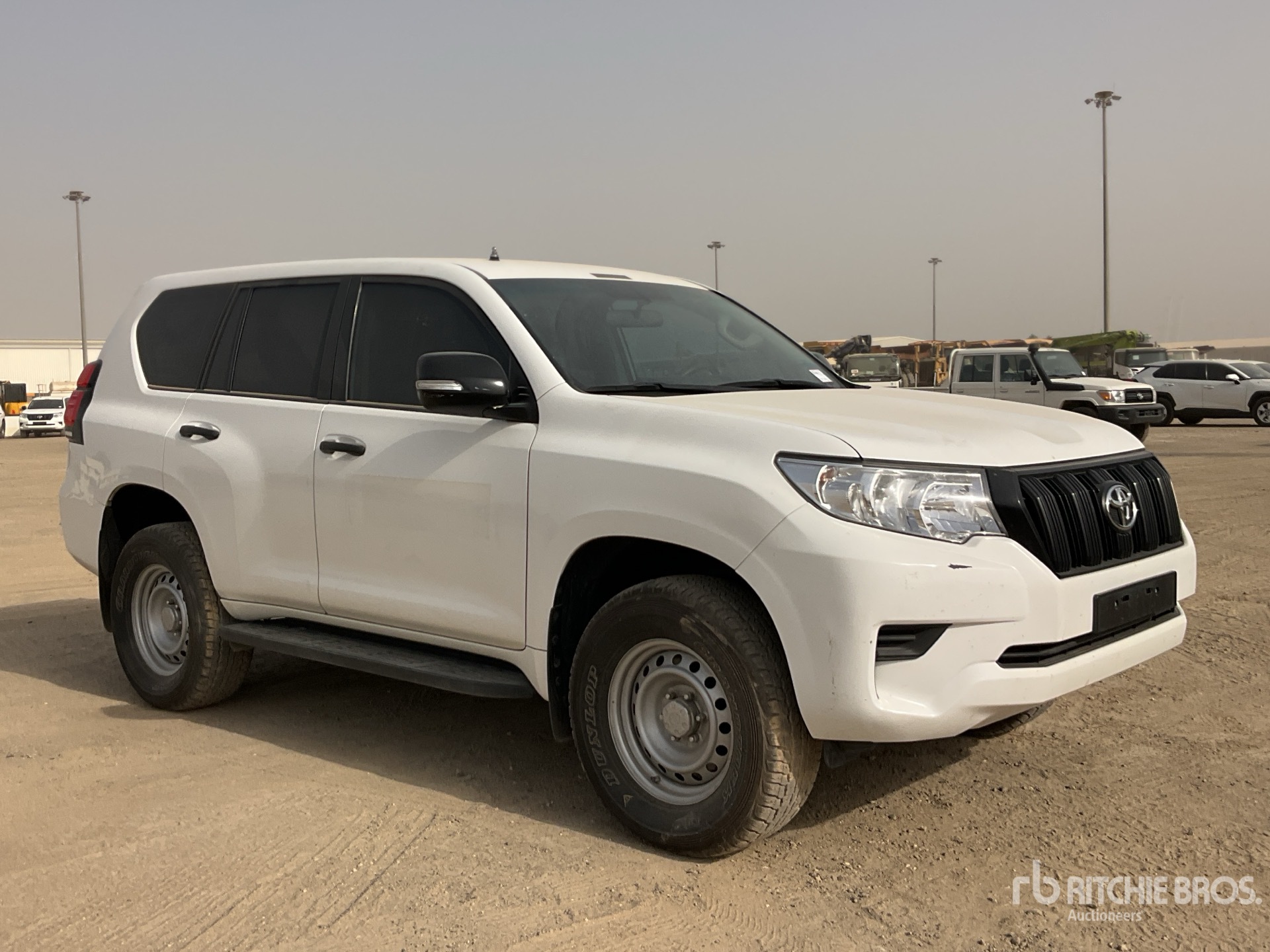 General Appearance with Imagen: esquina delantera derecha