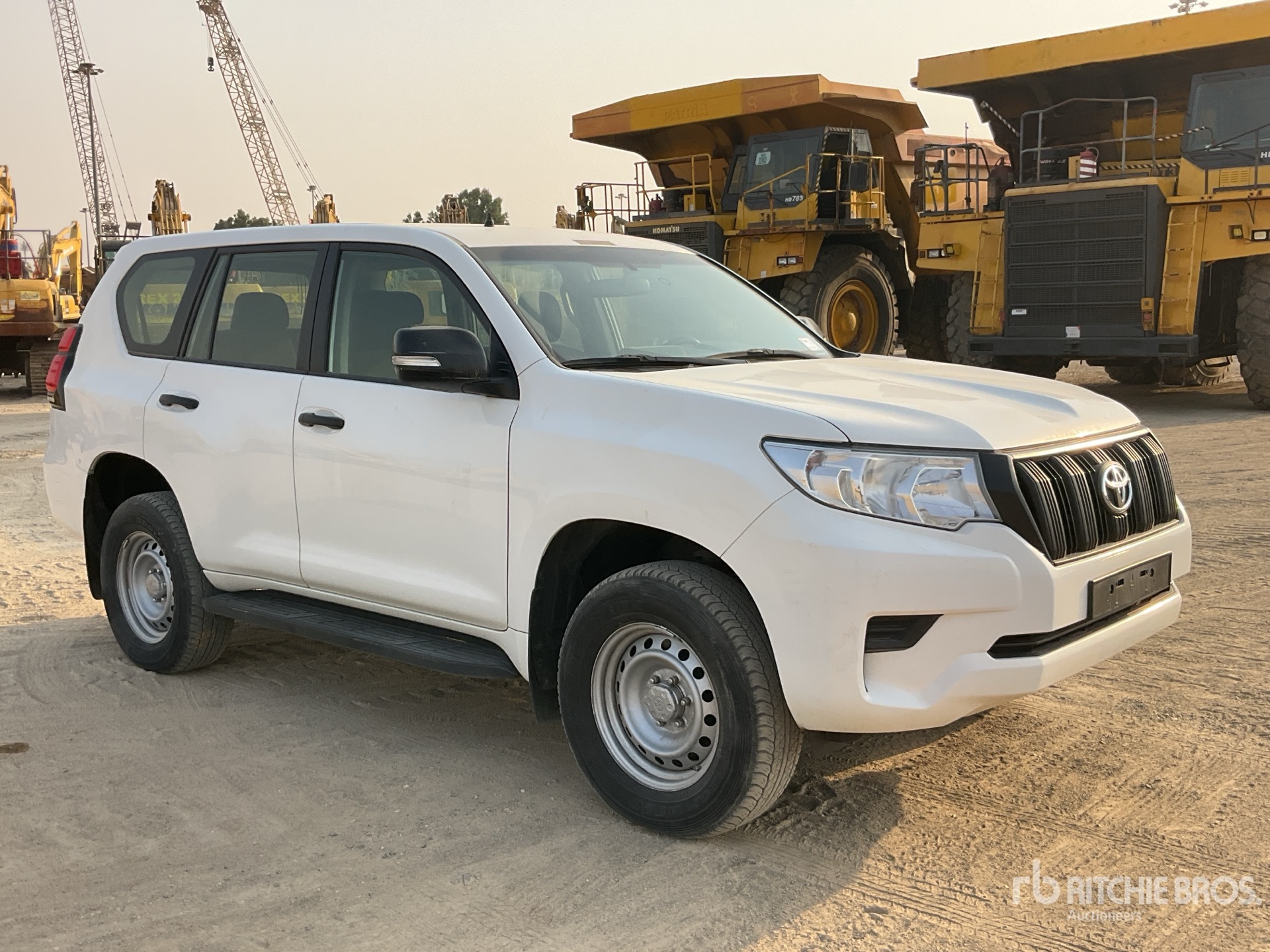 General Appearance with Bild, Ecke vorne rechts