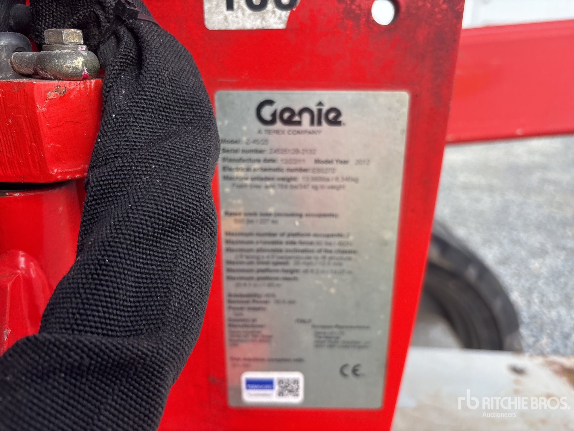 General Appearance with Numéro de série/Numéro d'identification du véhicule automobile