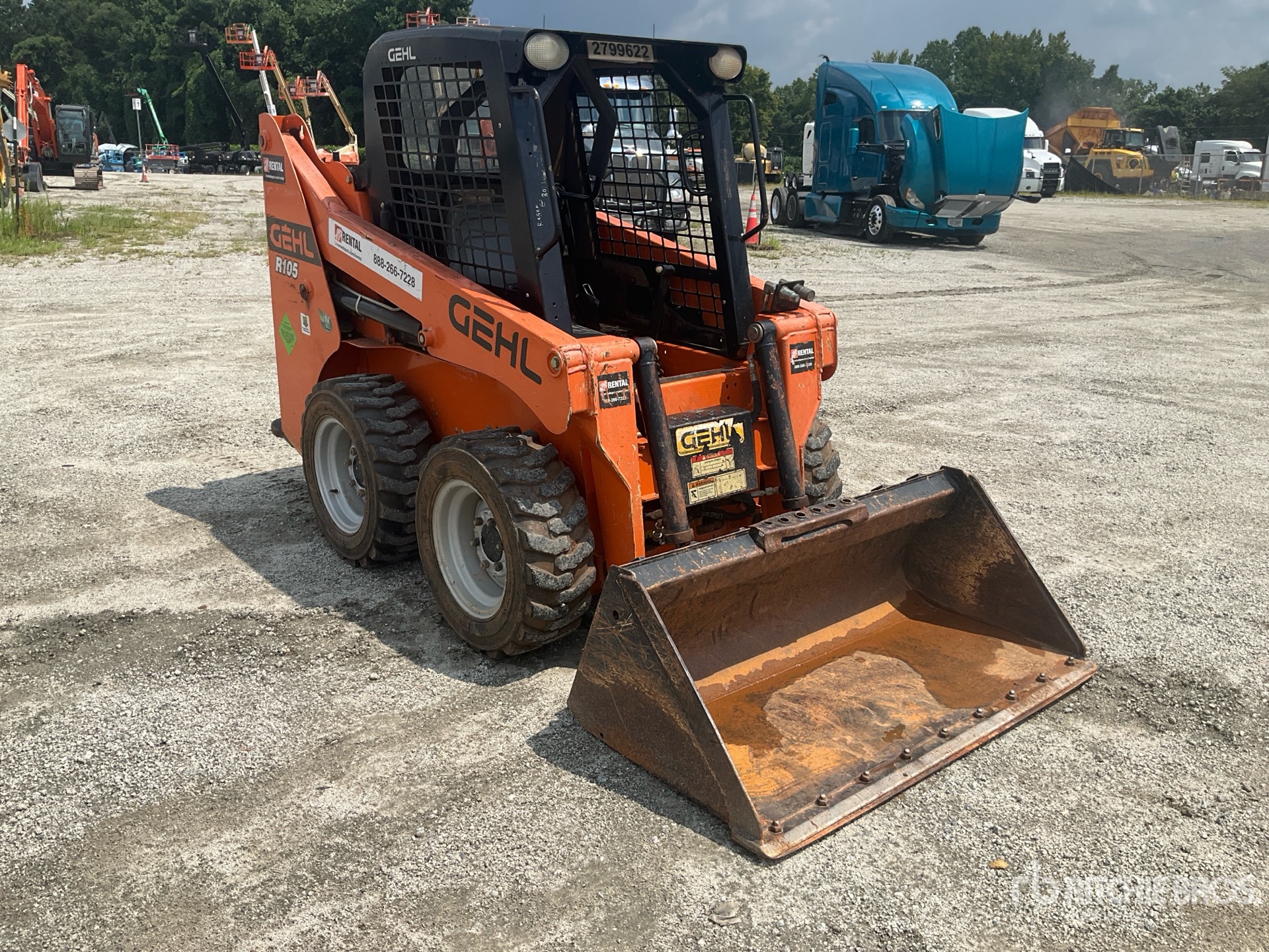General Appearance with Picture, Right Front Corner