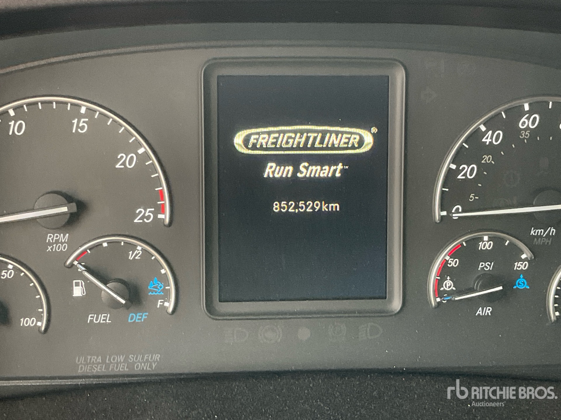 General Appearance with Hour Meter / Odometer