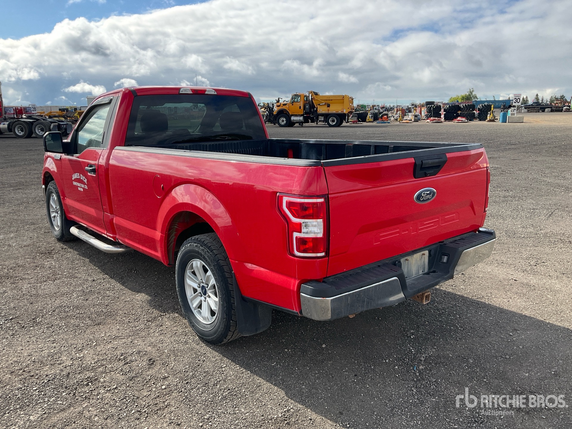 General Appearance with Picture, Left Rear Corner