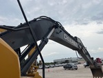 v2 Chassis - Excavator with 