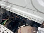 4 Underbody - Truck with 