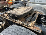 4 Underbody - Truck with 