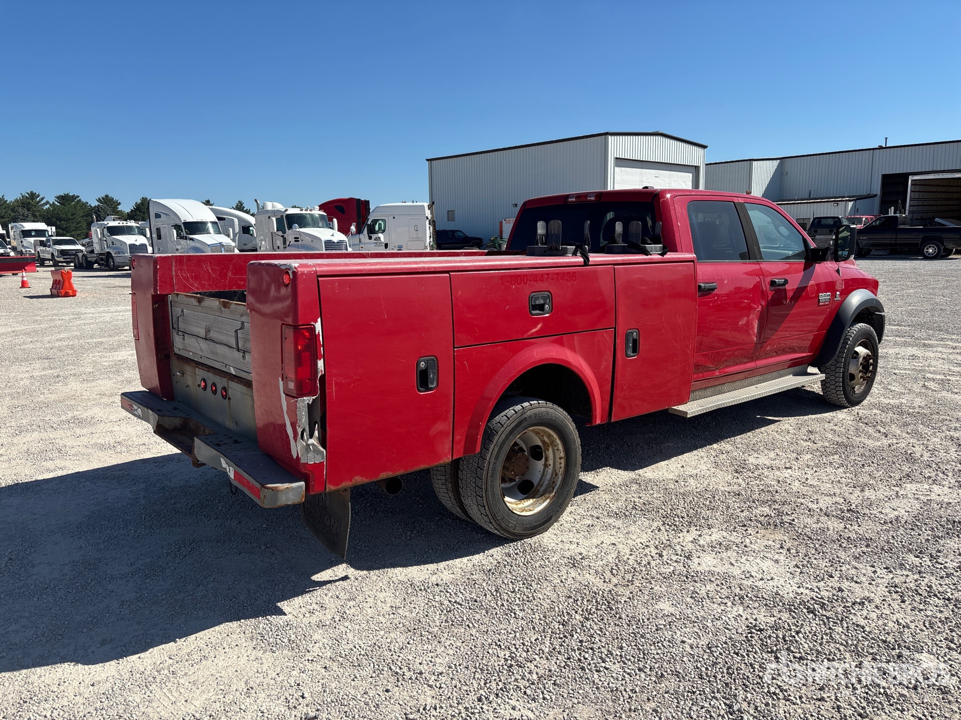 General Appearance with Picture, Right Rear Corner