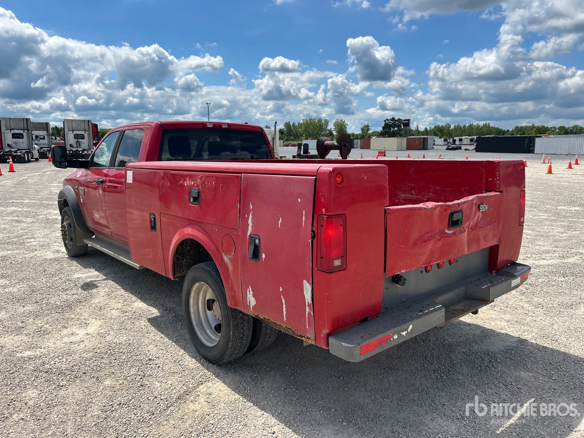 General Appearance with Picture, Left Rear Corner