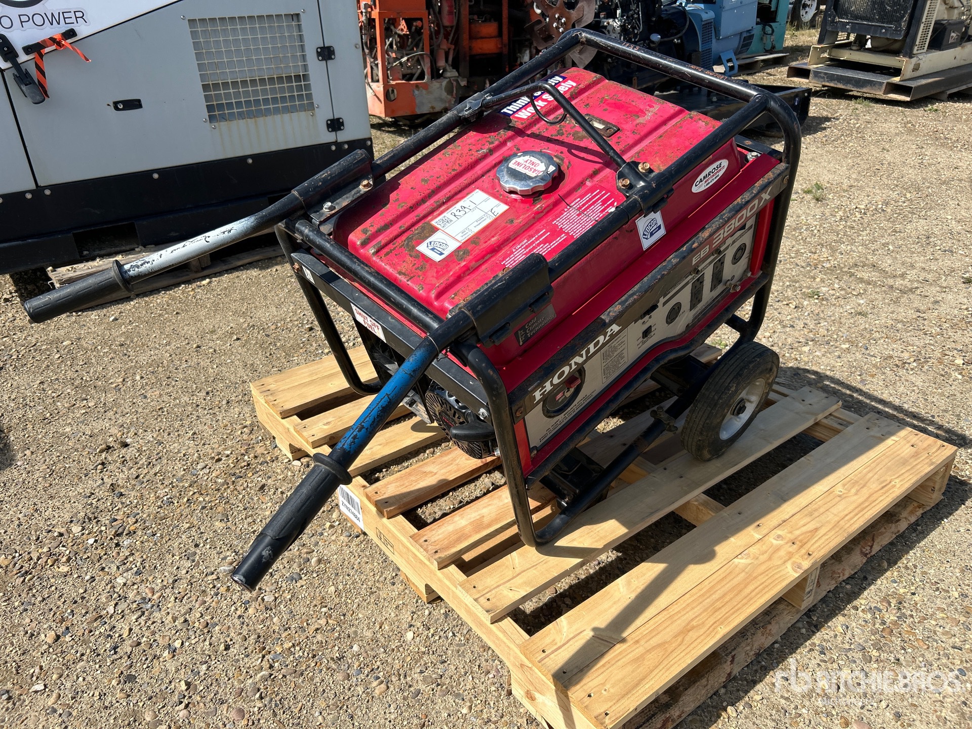 General Appearance with Picture, Right Rear Corner