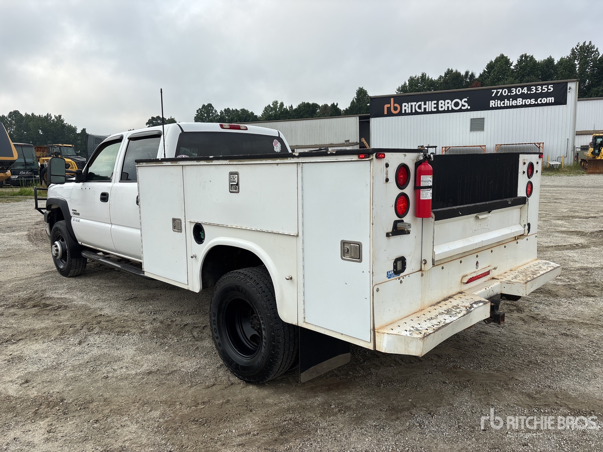 General Appearance with Picture, Left Rear Corner