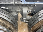 4 Underbody - Truck with 