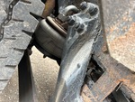 4 Underbody - Truck with 