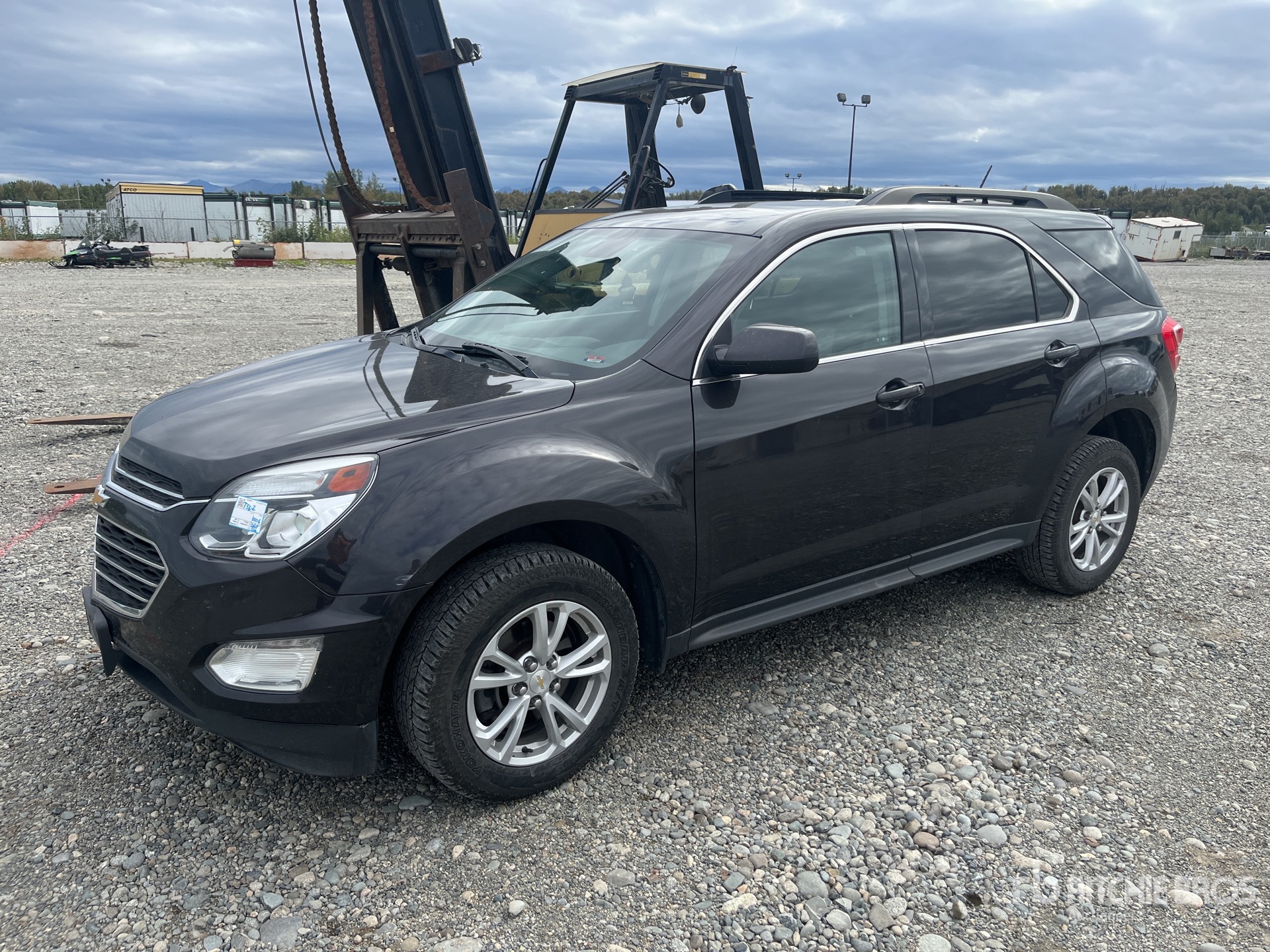 General Appearance with Picture, Left Front Corner