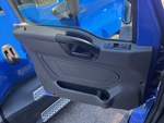 NN681666 - 2022 International LT625: Cab Doors