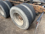 4 Underbody - Truck with 