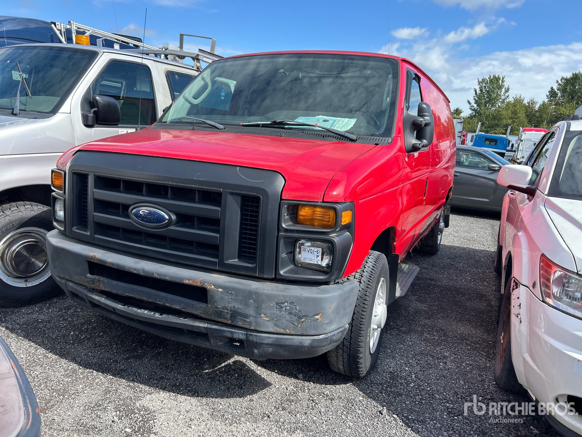 General Appearance with Picture, Left Front Corner