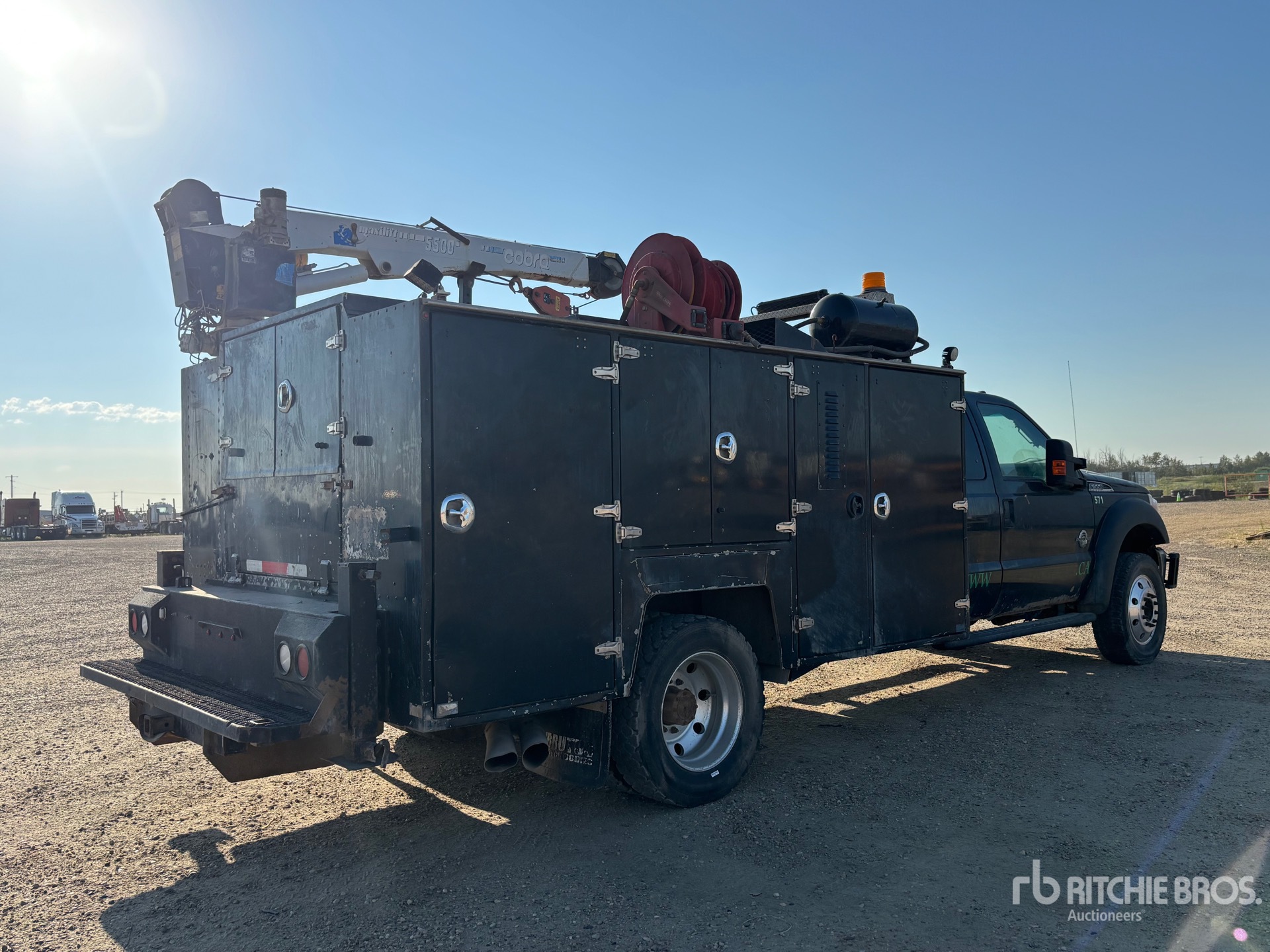 General Appearance with Picture, Right Rear Corner