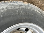 4 Underbody - Truck with 
