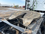 4 Underbody - Truck with 