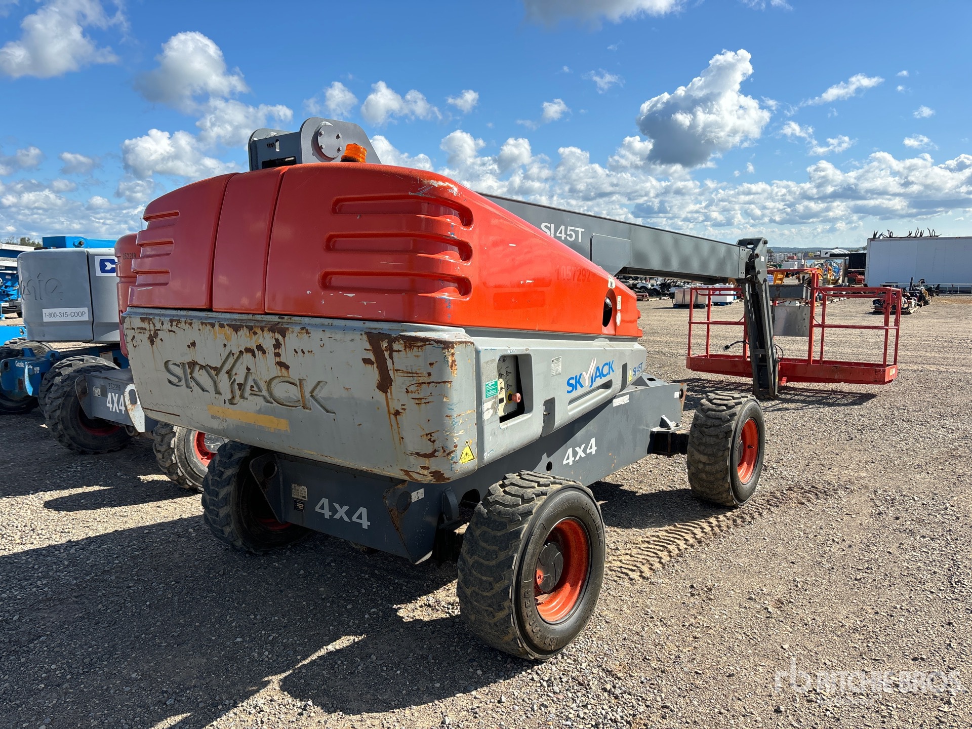 General Appearance with Picture, Right Rear Corner