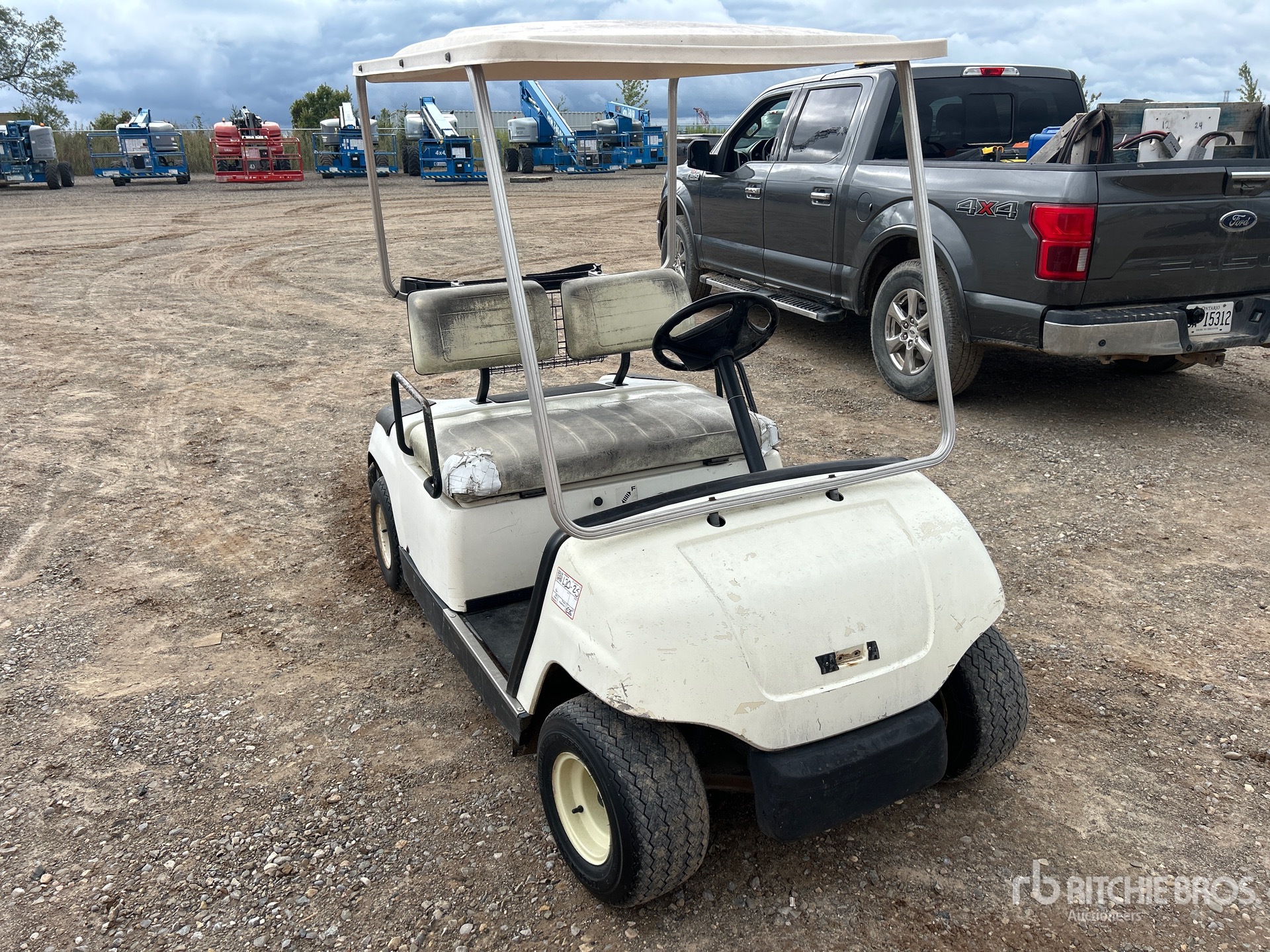General Appearance with Picture, Right Front Corner