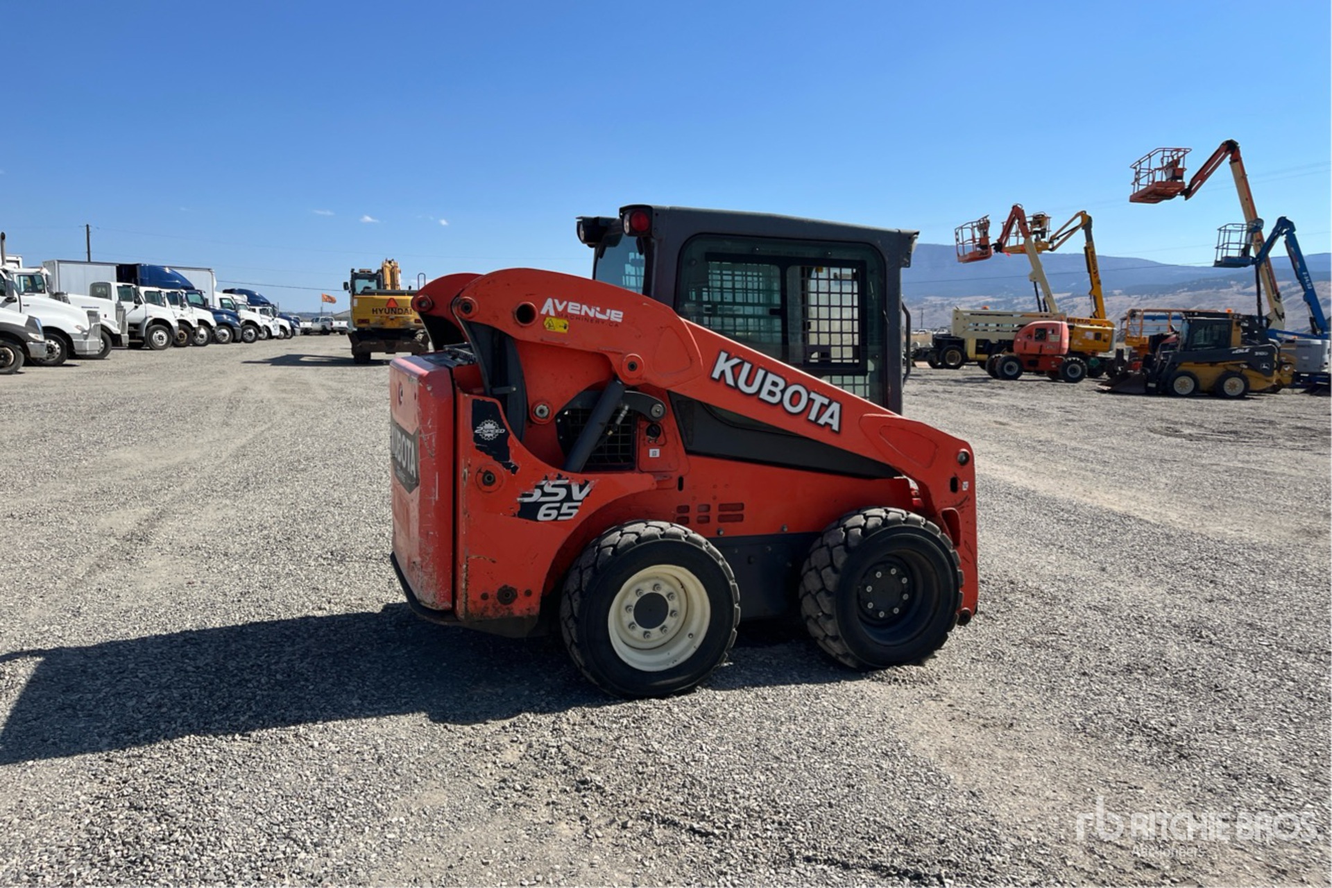 General Appearance with Picture, Right Rear Corner