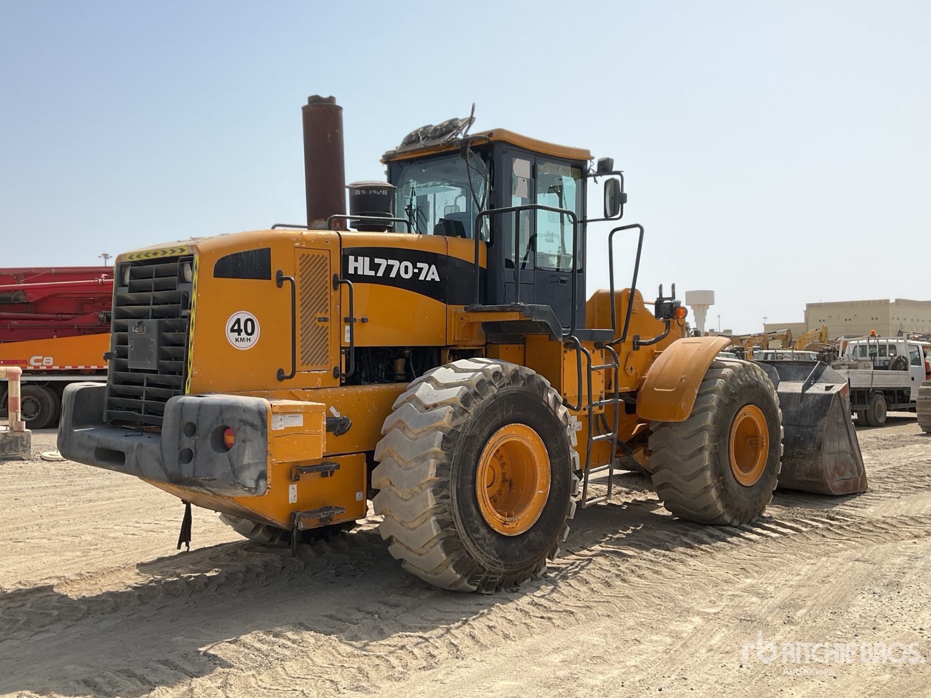 General Appearance with Picture, Right Rear Corner