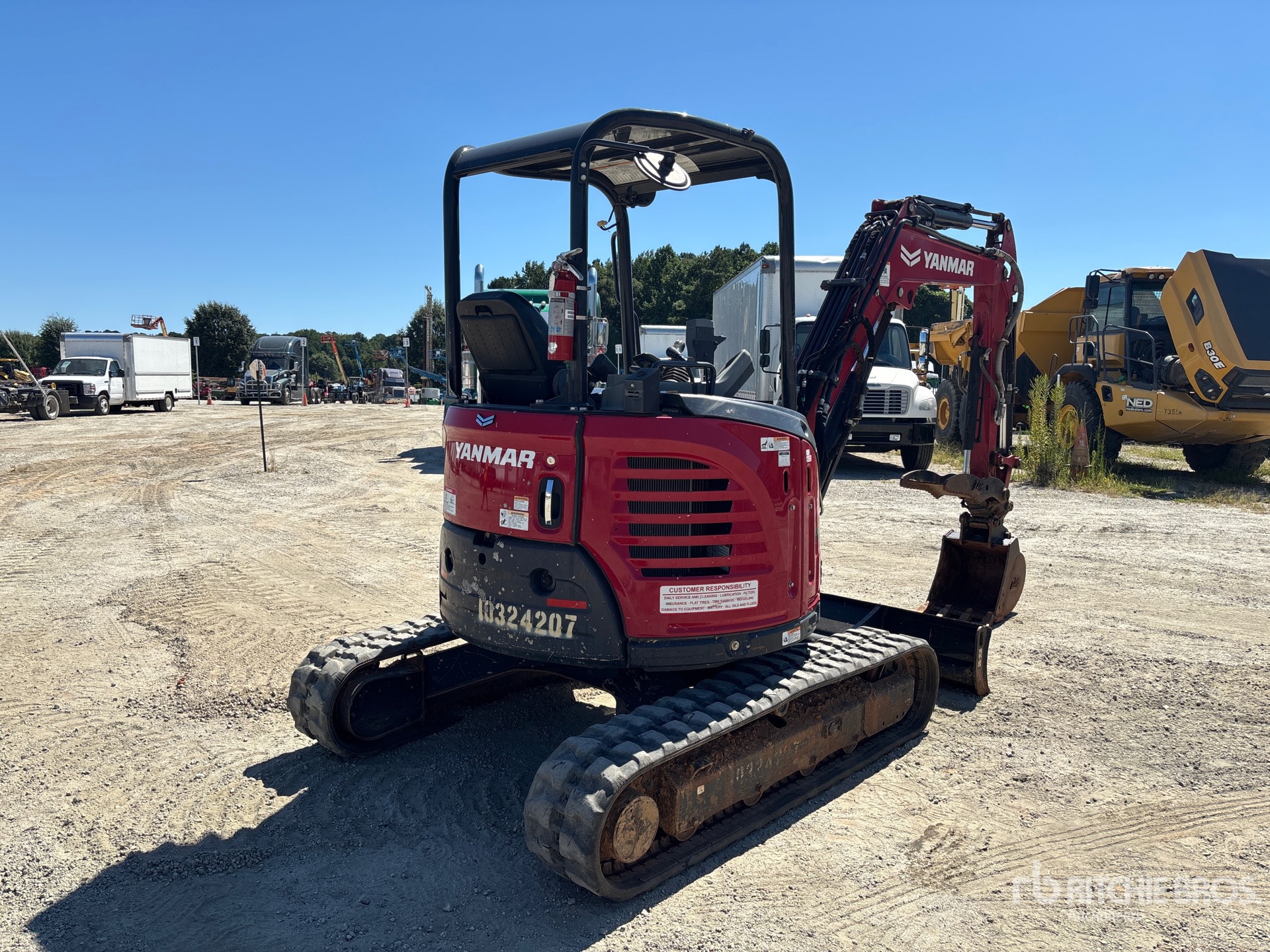 General Appearance with Picture, Right Rear Corner