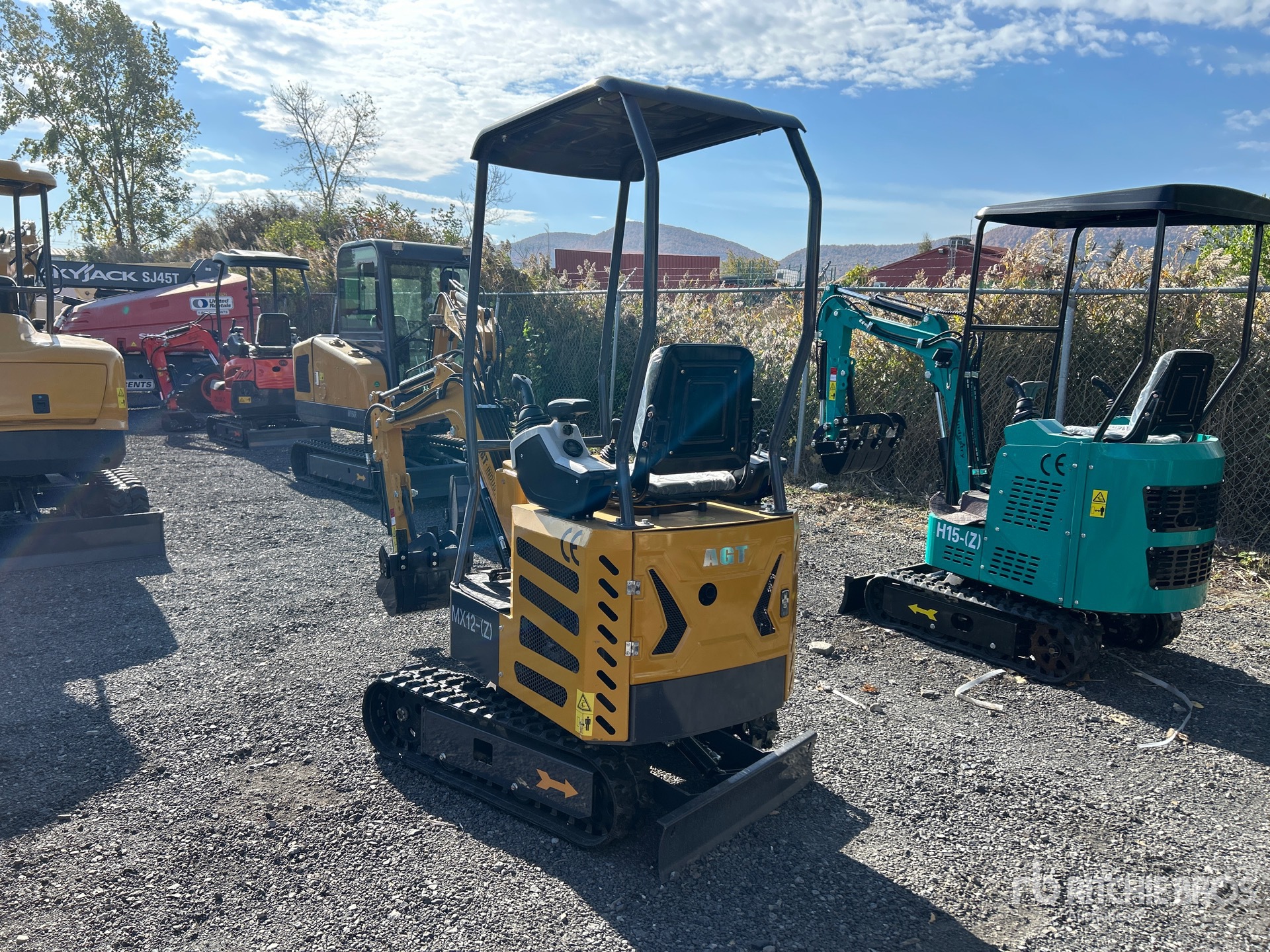 EXCAVADORA 2025 AGT MX12(Z)