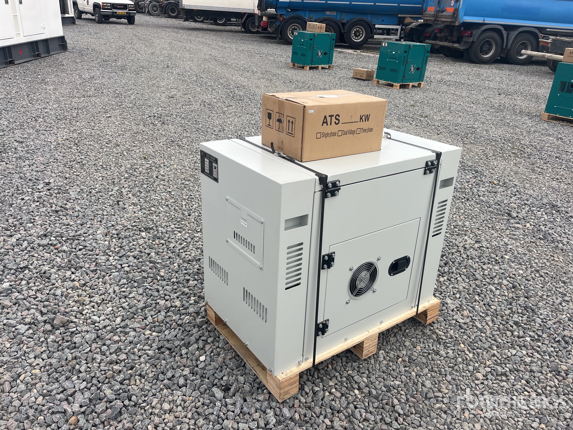 General Appearance with Picture, Right Rear Corner