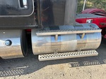 4 Underbody - Truck with 