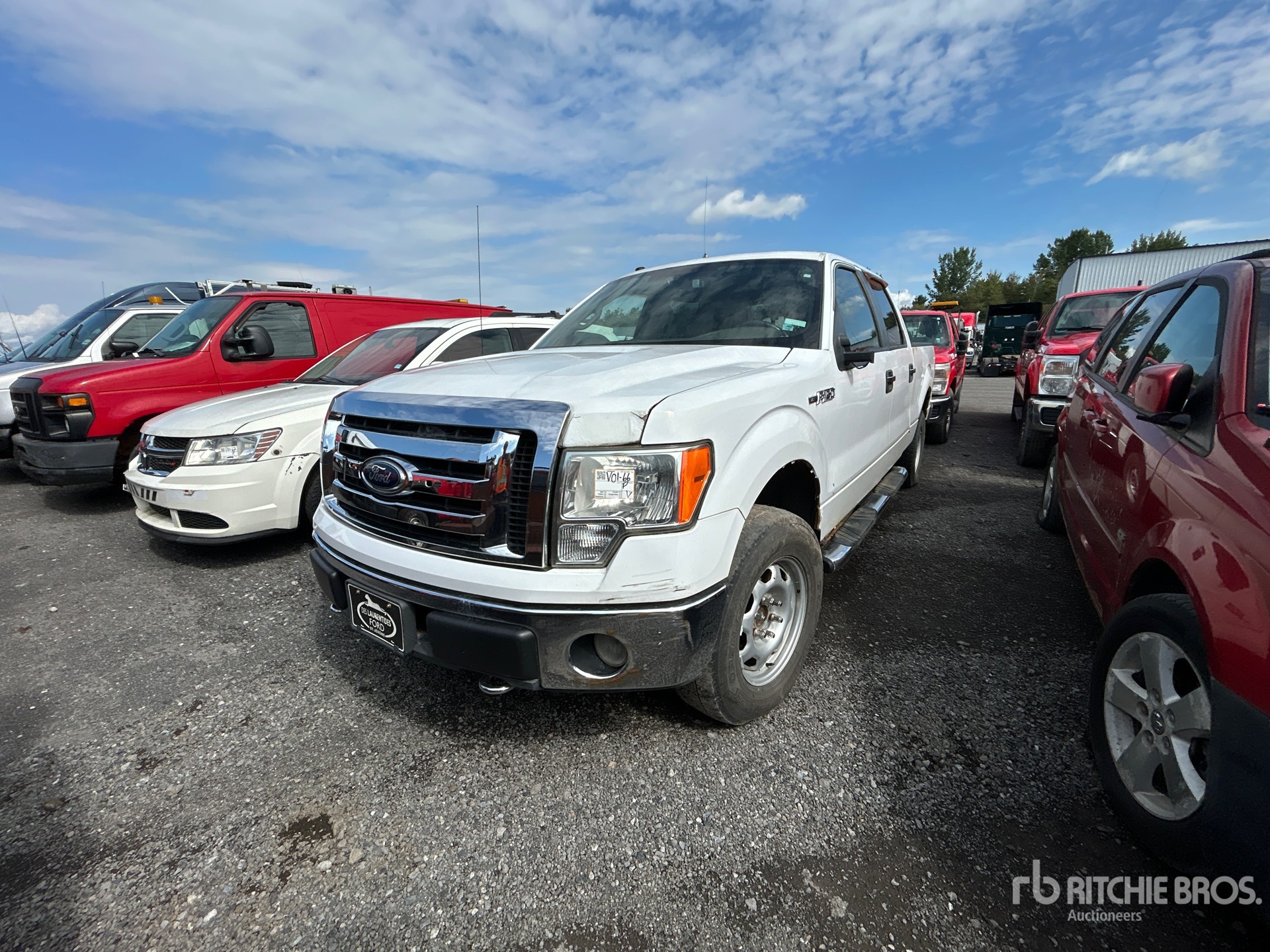 General Appearance with Picture, Left Front Corner