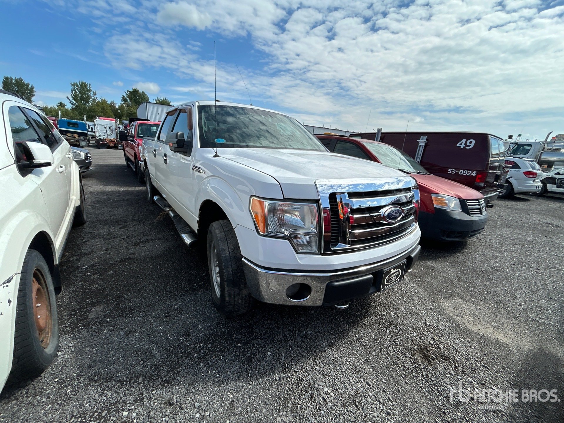 General Appearance with Picture, Right Front Corner
