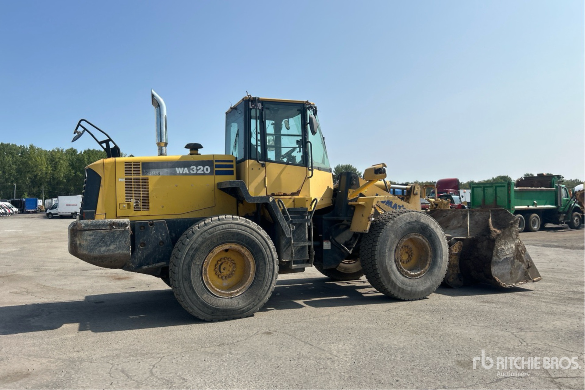 General Appearance with Picture, Right Rear Corner