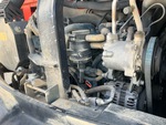 Moteur with Engine - Right Side