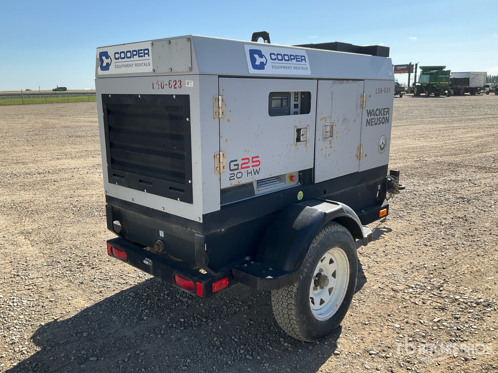 General Appearance with Picture, Right Rear Corner