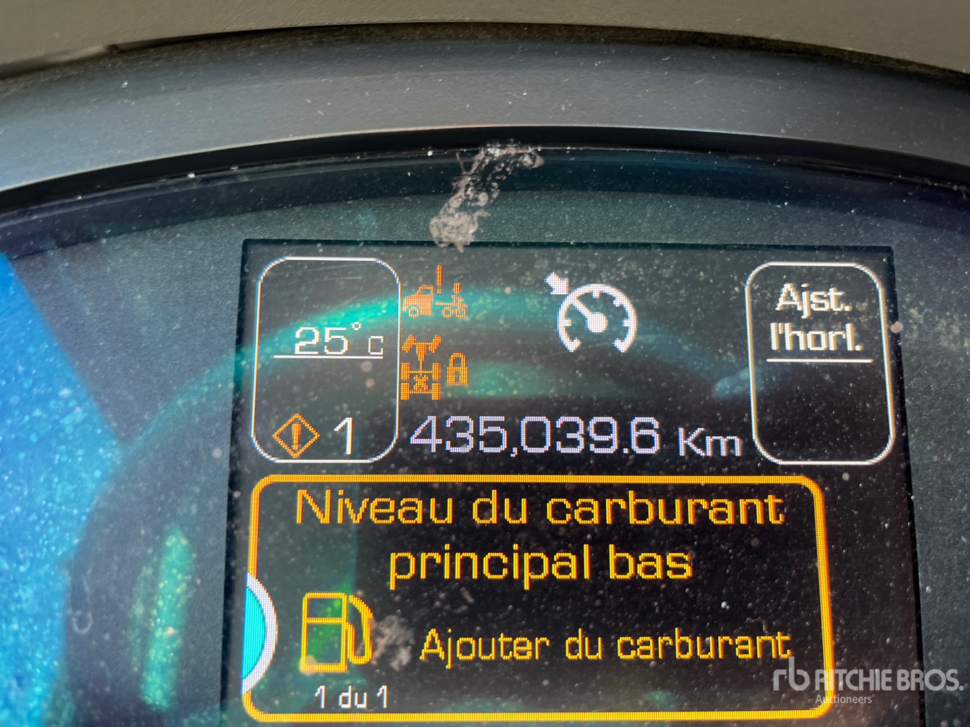 General Appearance with Hour Meter / Odometer