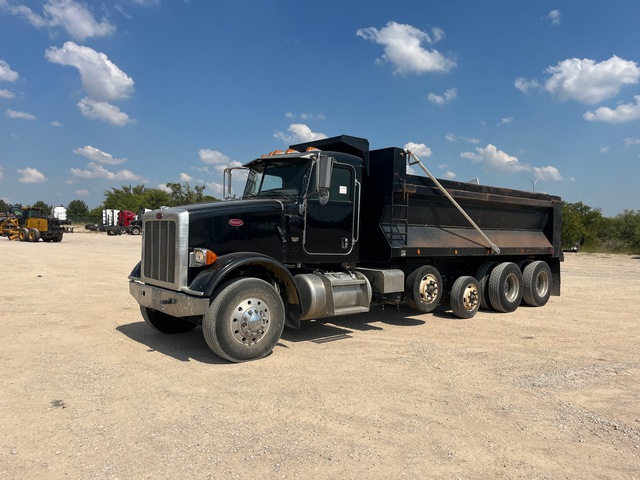 2014 Peterbilt 365 10x4 Quad/A Dump Truck