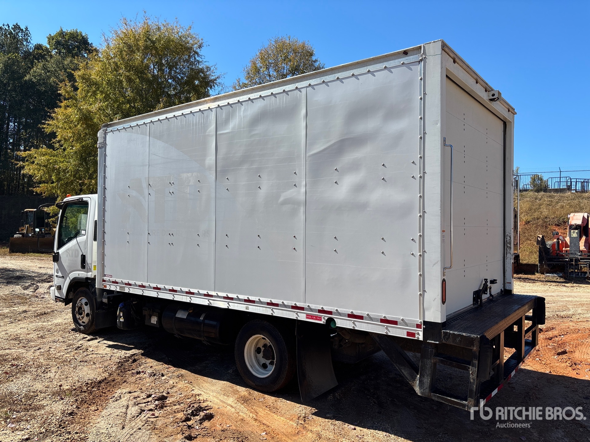 General Appearance with Bild, Ecke hinten links