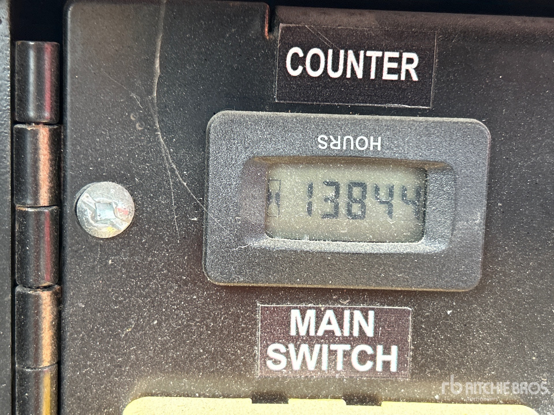 General Appearance with Hour Meter / Odometer