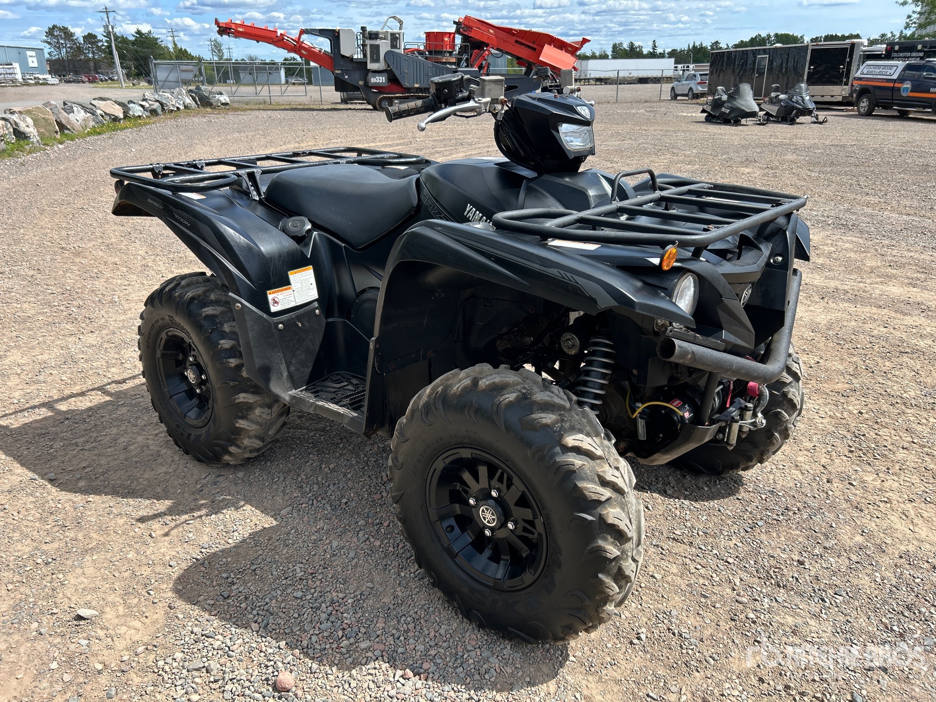 General Appearance with Picture, Right Front Corner